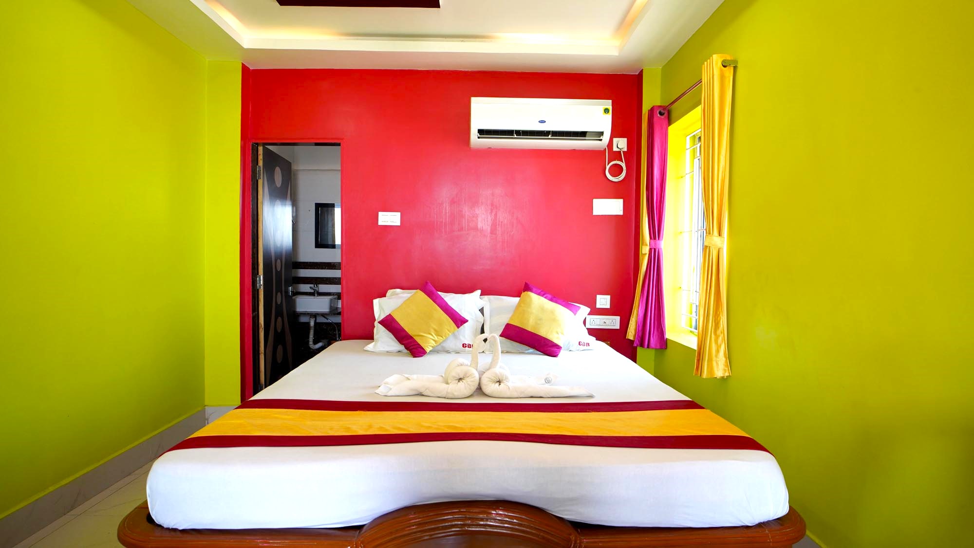 The Golden Beach Resort, Mandarmani
